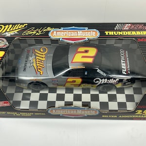 1/18 Rusty Wallace ERTL American Muscle 1/18 Miller 25 silver anniversary Rusty Wallace 1996 #2 Pontiac Grand Prix NASCAR NEW 1 of 10000