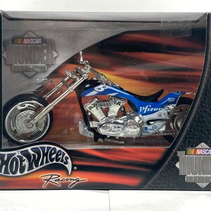 Mark Martin NASCAR Hot Wheels Racing Thunder Rides #6 PFIZER Chopper 1:18 Scale NIB Free Shipping