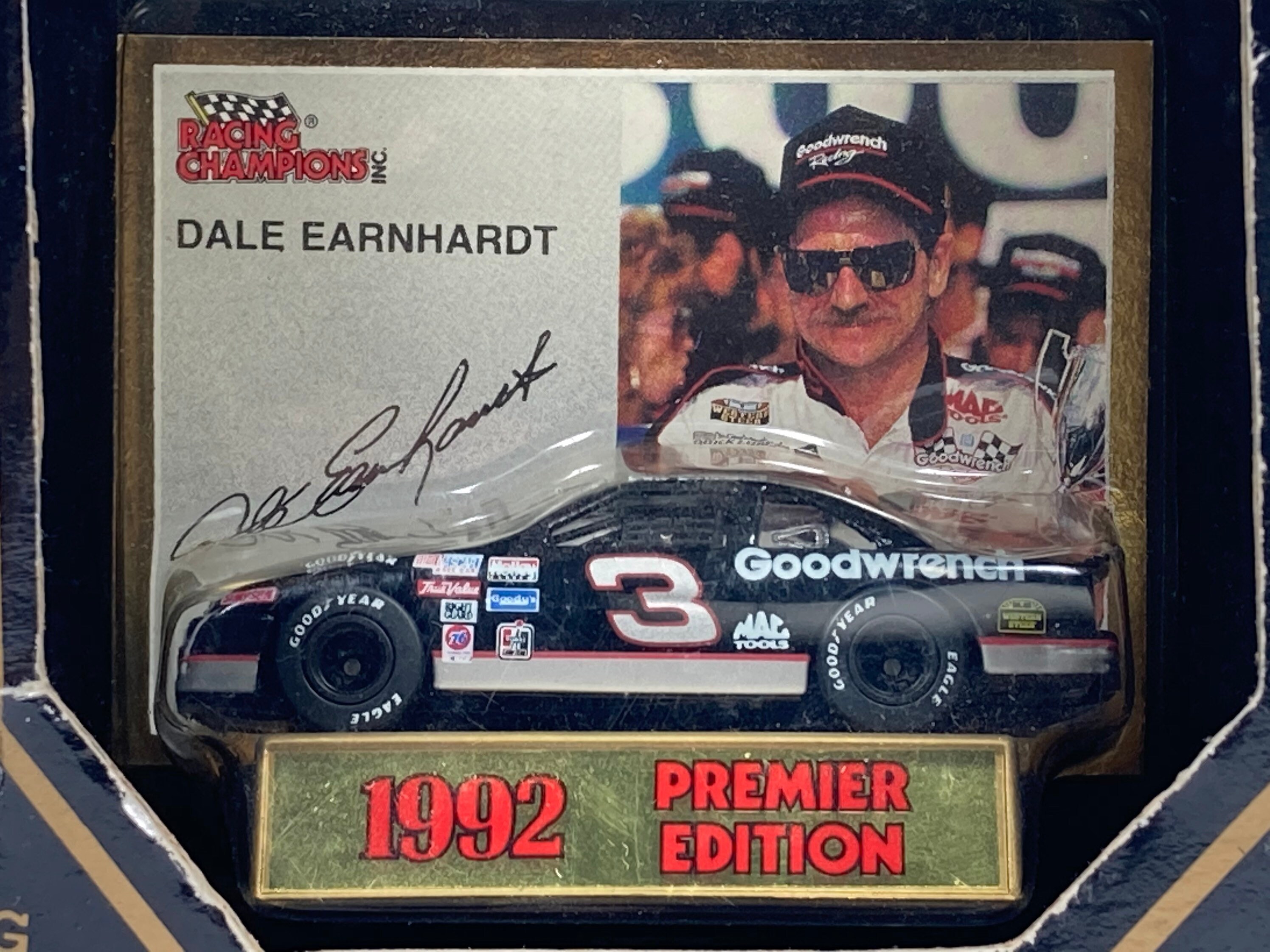 Dale Earnhardt #3 Goodwrench 1992 1/64 Racing Champions Premier