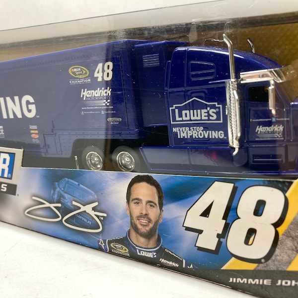 Jimmie Johnson #48 1/64 NASCAR Authentics Hauler Lowe’s/Hendrick Fast free shipping.