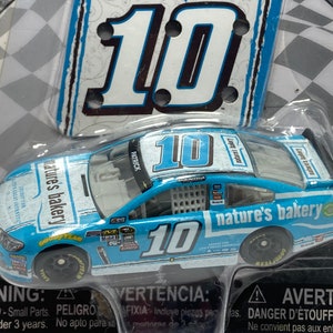 Danica Patrick #10 NATURES BAKERY Nascar Authentics Wave 4 1/64 Die cast Lionel Racing RCAA Fast Free Shipping.