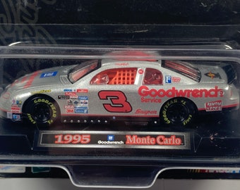 Modellino Dale Earnhardt Sr 1995 Winston Select Silver NASCAR 1:24 Action Pressofuso
