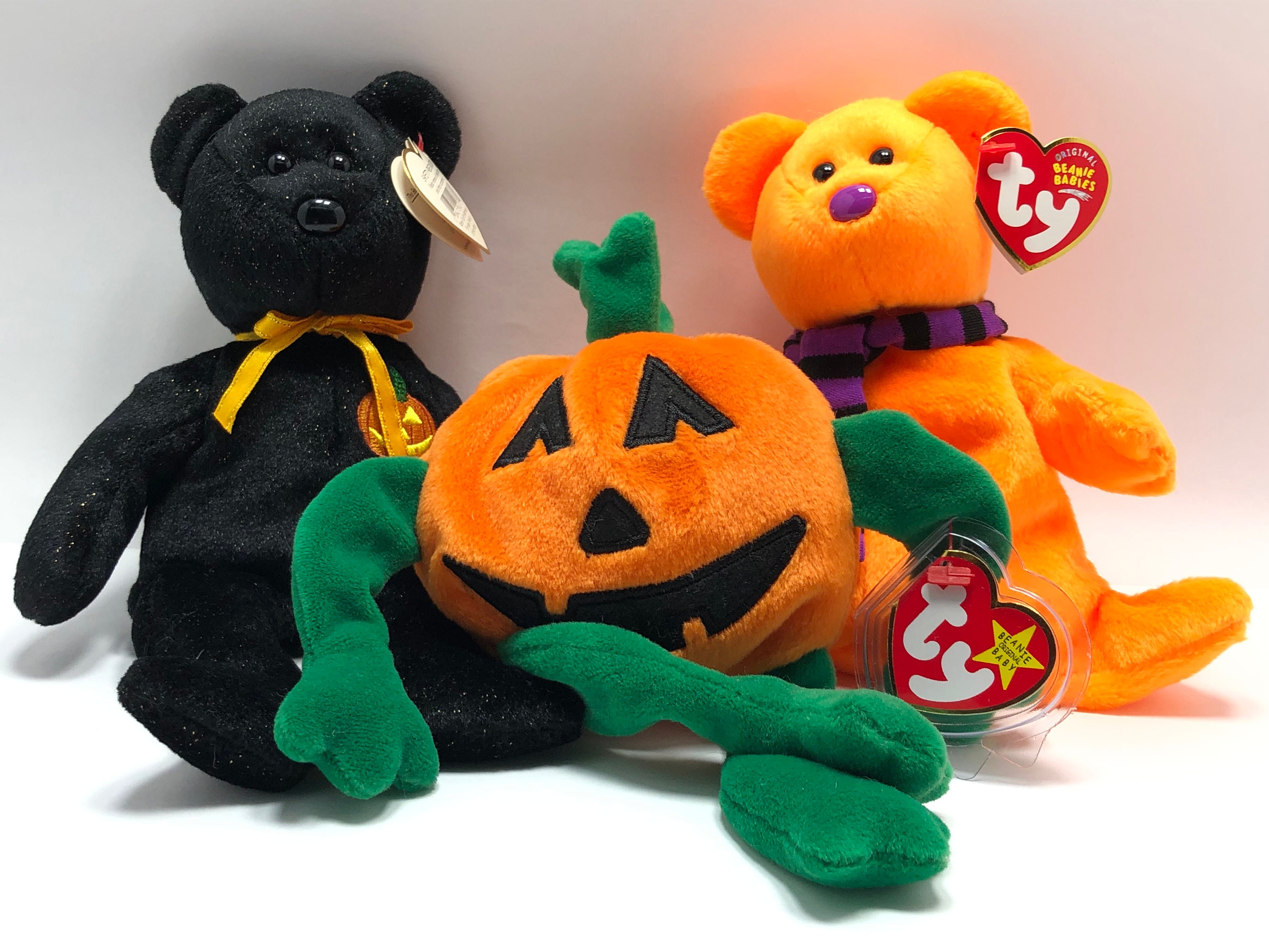 Ty Beanie Babies Halloween Trio Haunt Shivers and Pumkin MWMT Free