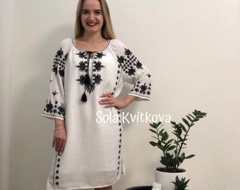Embroidered white Romantic dress floral patterns, Cotton sundress White tunic dress with embroidery, White sundress Women, White mini dress