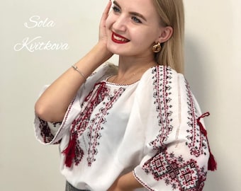 White ukrainian blouse hand embroidered tunic, Perfect bohemian women blouse, Vintage shirt peasant top, Unique slavic tunic vyshyvanka