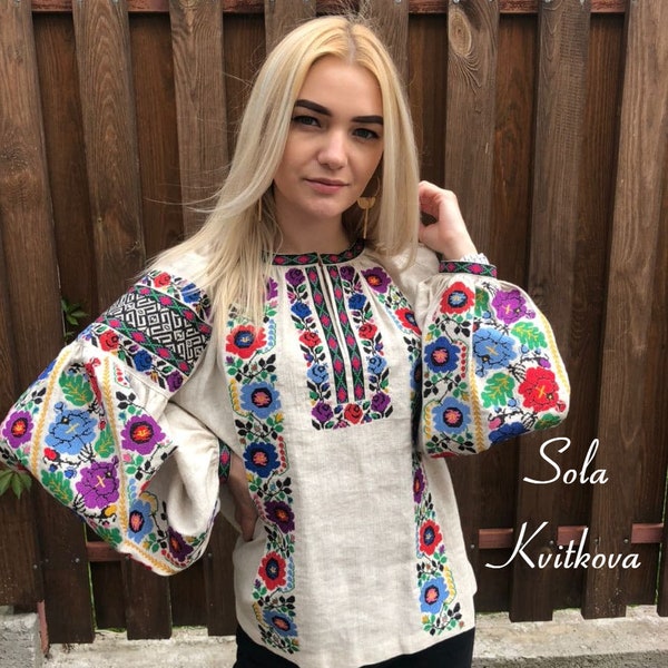 Natürliche Leinen Bluse Blumen bestickt Kleidung romantisches Hemd, Blumenstickerei Borshchiv sorochka, Etno Stil ukrainisches Geschenk für Frau