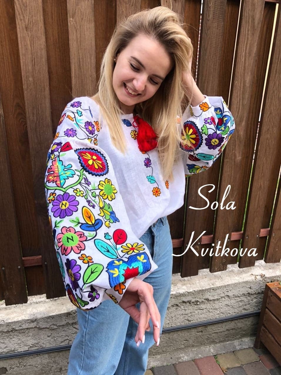 激安挑戦!! Rainbow Blouse Embroidered Floral Clothing