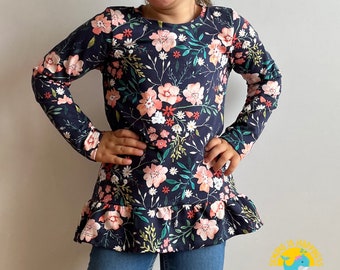 Langarm Cutie Shirt mit Rüschen für Baby Mädchen mit Blumen  | Cutie Shirt aus Bio Baumwolljersey  | ab Gr. 80 bis Gr. 128