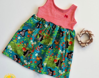 The little mole summer dress strawberry field for girls in petrol made of cotton jersey with matching bow | from size 74 to size 134