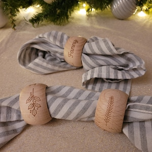 Rond de serviette personnalisée en bois - Mariage - baptême - Noël - Anniversaire - Repas de Famille
