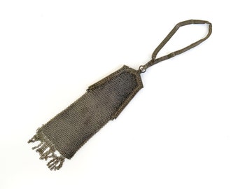 1920s vintage silver metal chain mesh narrow flapper purse / antique metal chain bag / miniature purse / antique purse / delicate chain