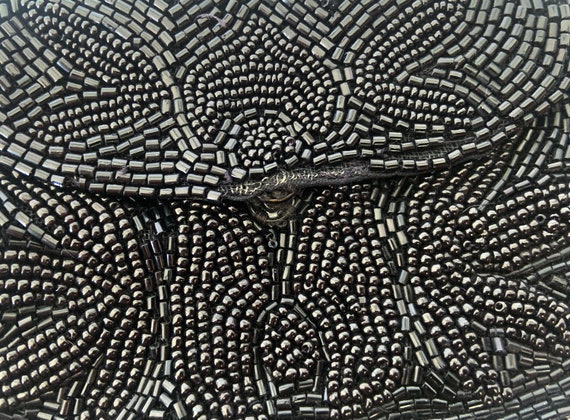 vintage small black beaded clutch purse / full be… - image 8