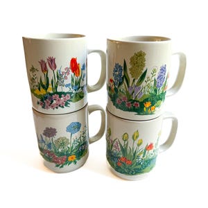 set of 4 vintage ceramic garden flower mugs / illustrated floral coffee mugs / garden tea mugs / floral mugs / garden mugs / set of 4 mugs