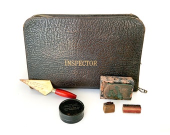 vintage black leather inspector folder bag / vintage black zipper case / newspaper tools / antique stamps