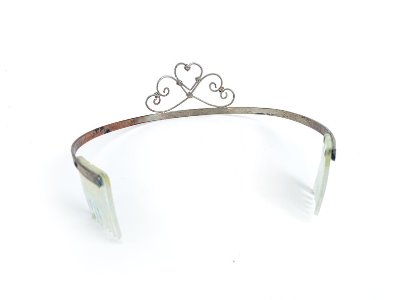 vintage simple rhinestone metal heart swirl princess tiara image 3