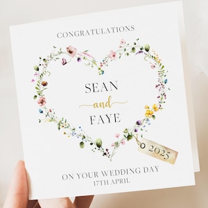 Carte florale de mariage personnalisée | Salutation d'un couple nouvellement marié | Carte de mariage de félicitations | Carte-cadeau de mariage, Initiale, Printemps, Été