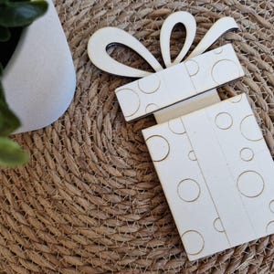 Geschenk - Geschenkeverpackung aus Holz für Geldgeschenk / Gutschein