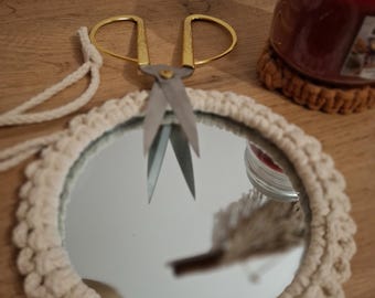 Makramee Spiegel Camping 15cm ideal für Camper Vanlife Wohnmobil - Kosmetik Spiegel im Boho Design - Geschenk zu Geburtstag - Weihnachten