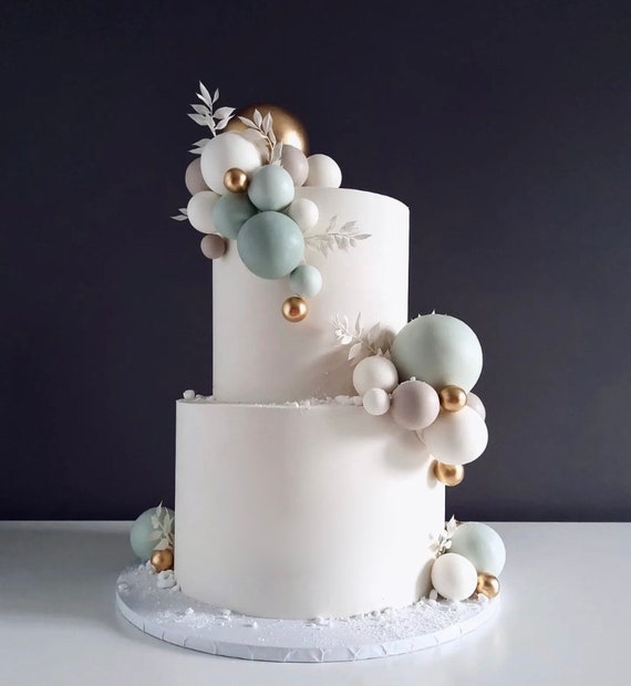 Edible Flowers Cake Decorations. Fondant Gold Flowers. -  Denmark