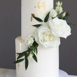 Artificial Ruscus White Rose Cake Topper- Flower Cake Decor