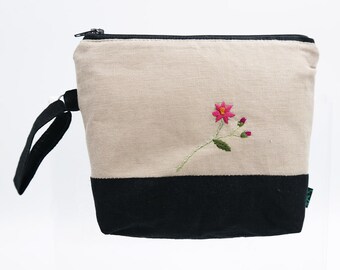 COSY Handmade Small Embroidered Wristlet