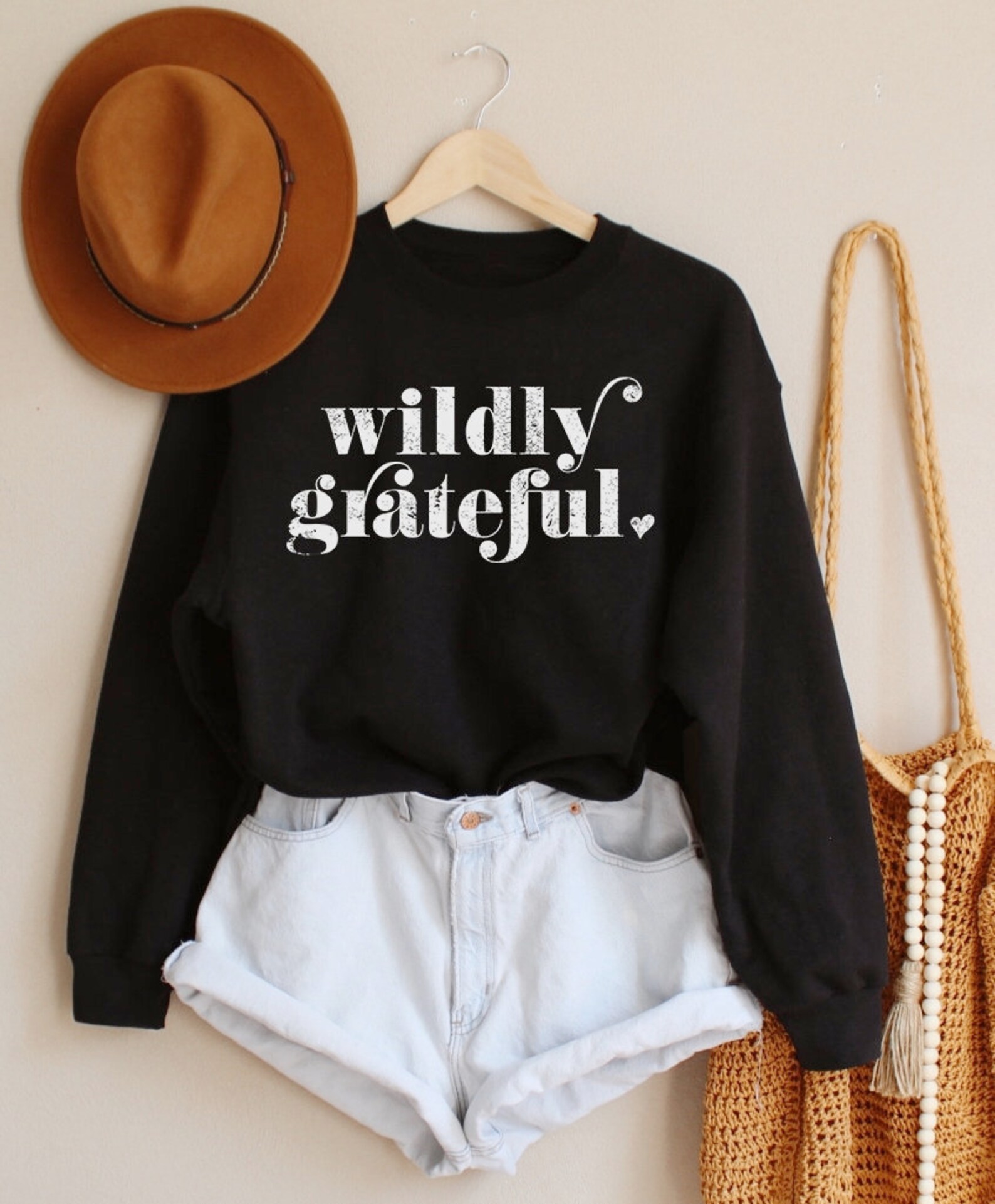 Women's Graphic Sweatshirts / Wildly Grateful Sweatshirt / Cute ...