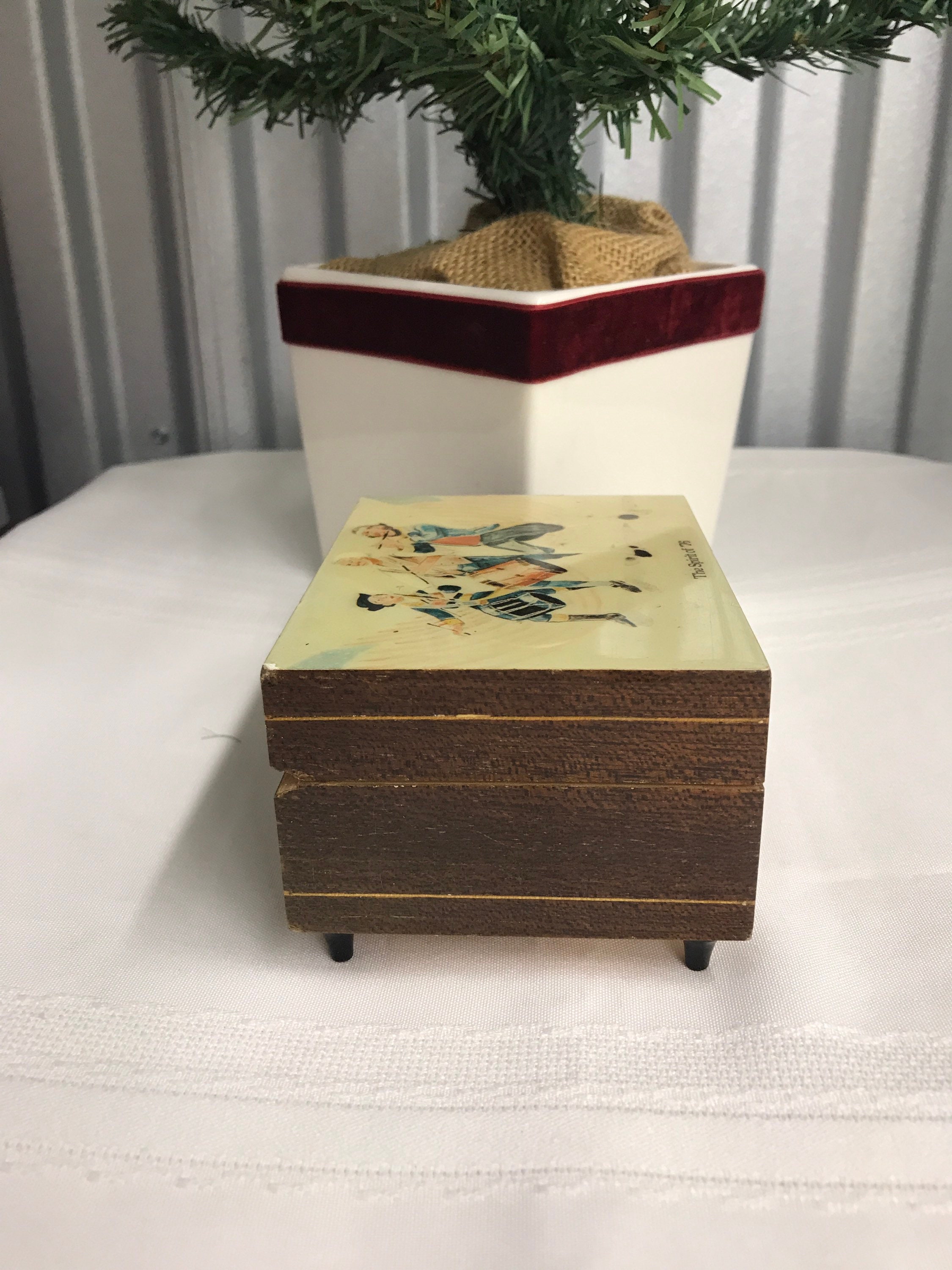 Original Deichert Musical Box The Spirit of Etsy