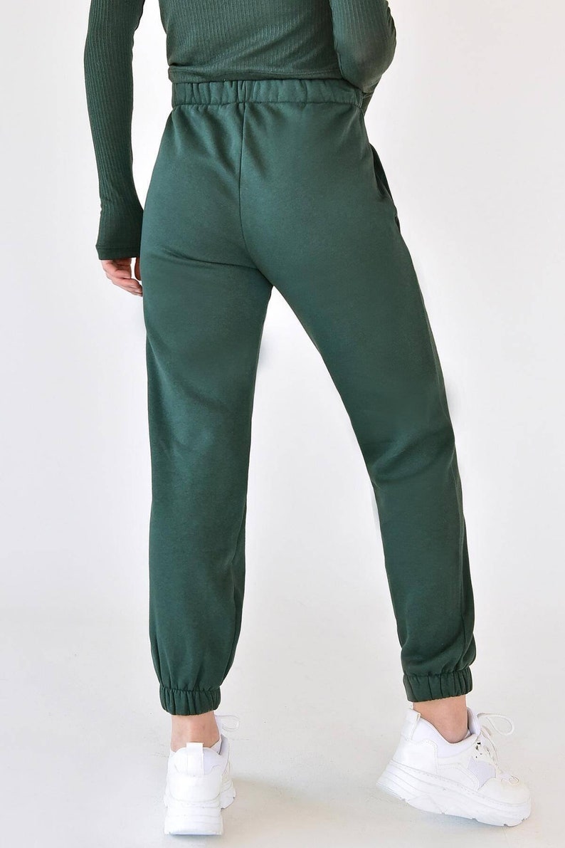 cuffed joggers meaning