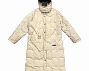 Woolrich Womens Long Down Puffer Coat | Vintage High End Designer Padded Beige
