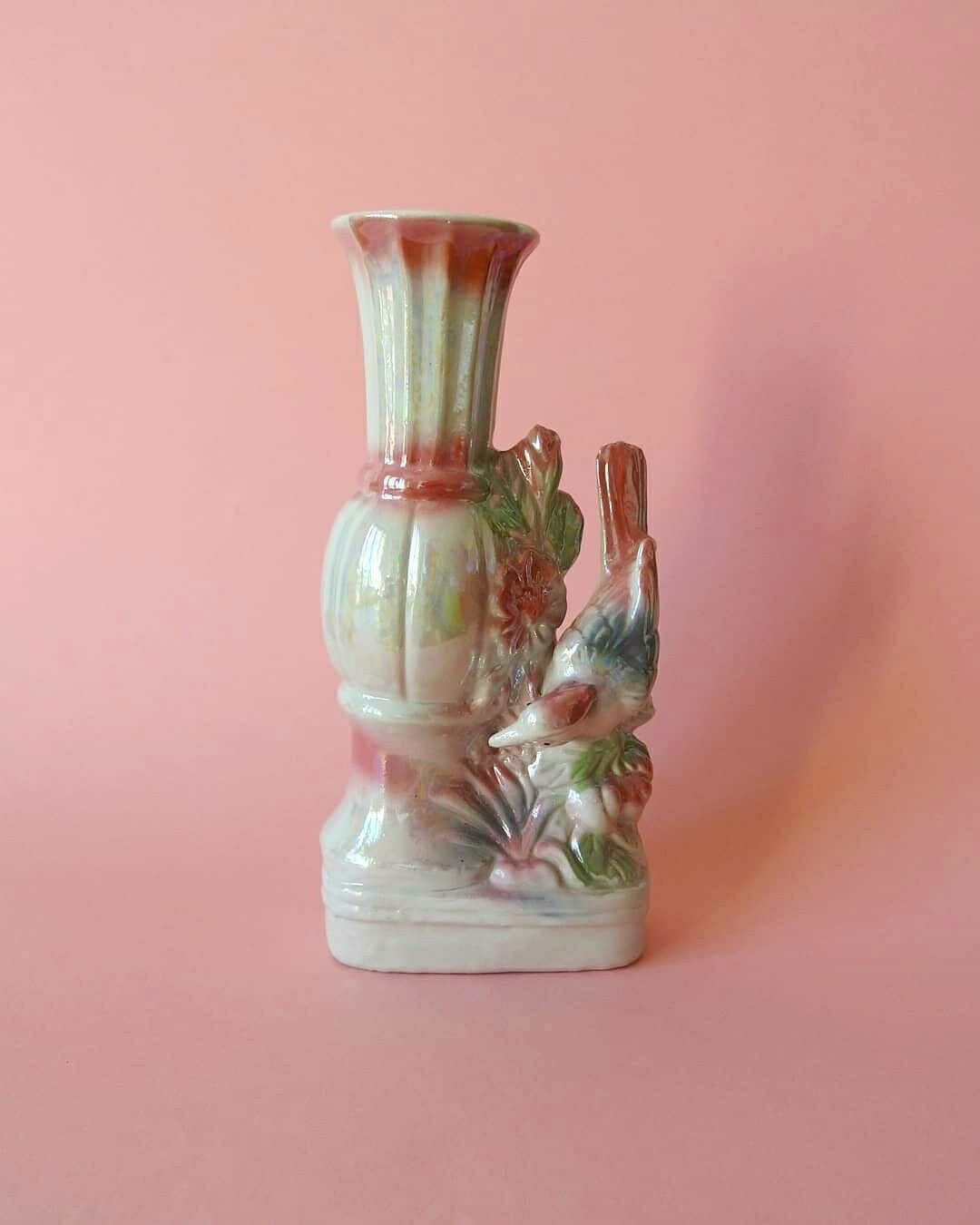 Vase Céramique Irisé. Décoration Vintage Années 60. Style Kitsch.