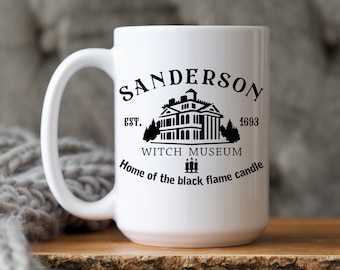 Sanderson Sisters Home Of The Black Flame Kerzenbecher, Sanderson Sisters Becher, Halloween Sisters Mug, Halloween Tasse, Hexenbecher, Herbstbecher