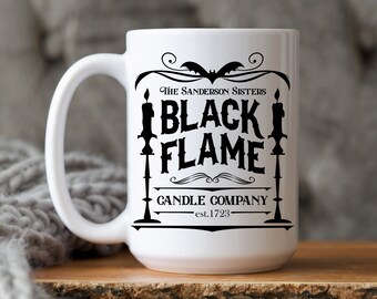 Sanderson Sisters Home Of The Black Flame Kerzenbecher, Sanderson Sisters Becher, Halloween Sisters Mug, Halloween Tasse, Hexenbecher, Herbstbecher