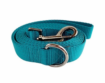 Webbing Dog Leash / Solid Teal Blue Leash with Gunmetal Snap Hook and D Ring / Solid Nylon Teal Dog Leash / Teal Blue Leash in 4, 5 and 6 ft