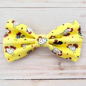 Chicken Bow Tie / Dog BowTie / Cat Bow Tie / Pet Bow Tie /  Bowtie Dog Collar / Funny Bow Tie / Chickens / On the Farm