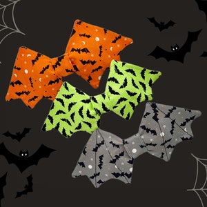 Halloween Dog Bow Tie / Dog Bow Ties / Bat Dog Bow Ties/ Pet Bow Tie / Bat Shape Dog Bow Tie / Pet Accessories Bright Green Bats