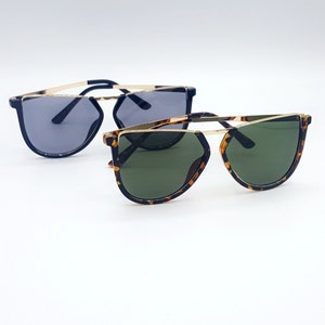 Flat Top Women&#39;s Sunglasses