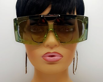 Oversized Women&#39;s Sunglasses