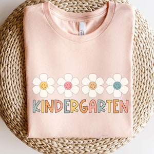 Kindergarten Teacher Shirt for Kindergarten Teachers, Retro Kindergarten Teacher Tee, Hello Kindergarten, Cute Kindergarten teacher Shirts