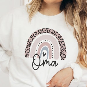 Oma Sweatshirt, Mother&#39;s day Gift for Oma, Custom Oma Sweatshirt, omaShirts, OmaGift, New Oma Gift, One loved Oma, Oma Gifts