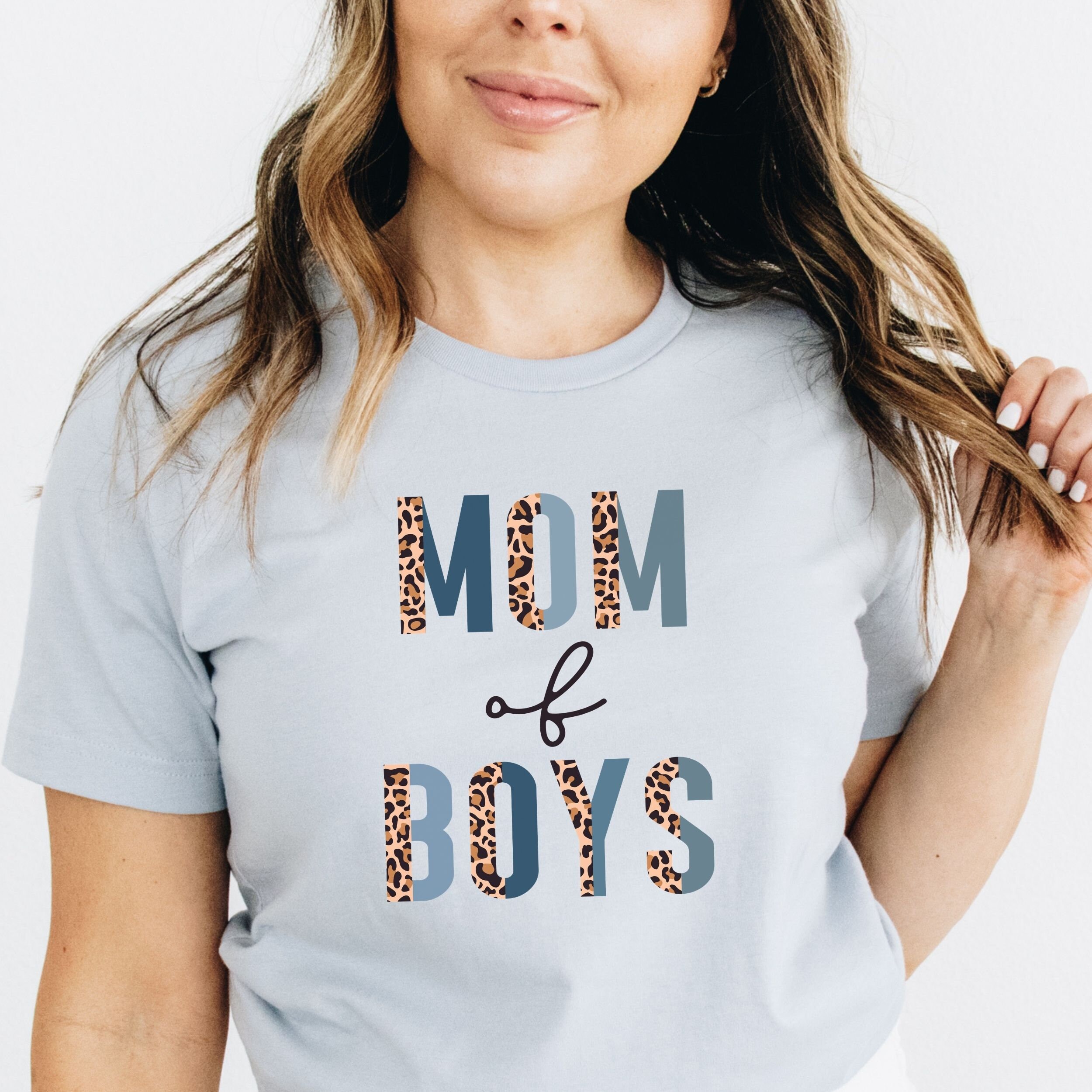 EQWLJWE Boy Mom Shirt for Women Mom Shirts Mother Gifts T Shirt Mom of Boys  Funny Tops Tees 