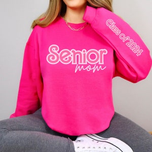 Senior Mom Sweatshirt, Senior Class of 2025 Sweatshirt for Moms, Senior 2025 Sweatshirt, Pink Senior Sweatshirt, Personalized Senior 2025