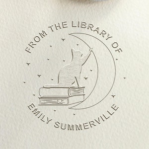Embosseur livre chat personnalisé avec votre nom/livre lune chat de la bibliothèque/timbre de bibliothèque personnalisé/cadeau personnalisé pour amoureux des livres