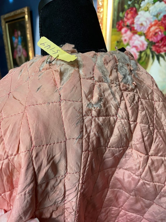 Very old vintage/antique cape Gem