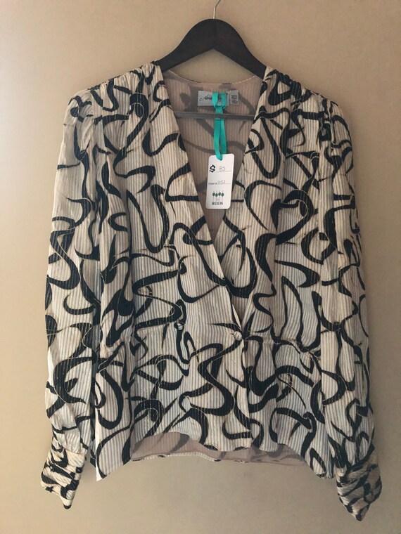 Vintage Ivory, Gold and Black Swirl Wrap Silk Blou
