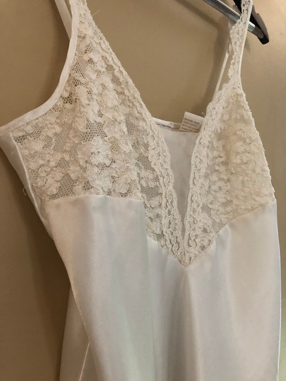 Vintage Ivory Cream Slip Nightgown Lace