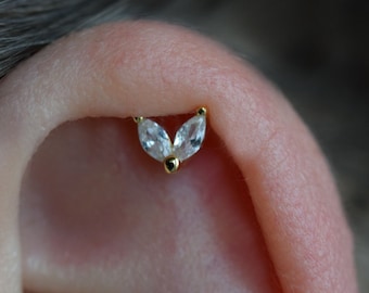 butterfly cartilage earring,tragus piercing