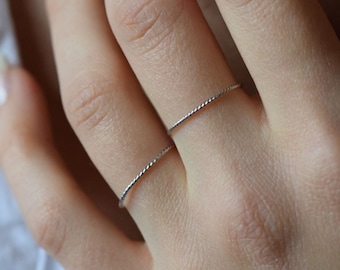 Tiny gold ring - Thin ring - Minimalist jewelry - Stacking ring