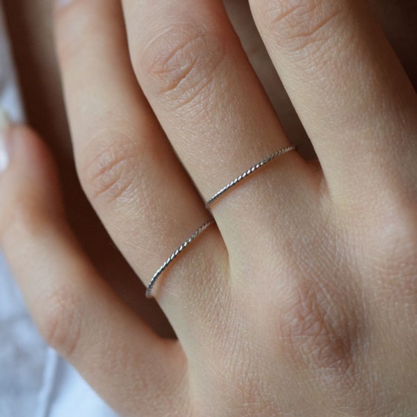 Anello a fascia sottile, anello sottile in argento