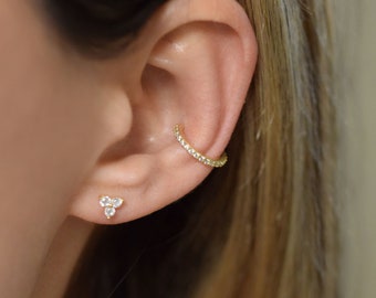 ZIRKON Winzige Ohrringe, zierliche blütenförmige  CZ Ohrstecker Minimale Ohrstecker - Zierliche Juwelen