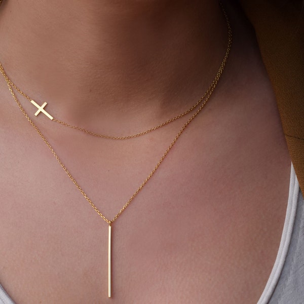 seitliche Kreuzkette, Halskette mit Kreuz Anhänger, zierliche Gold Halskette